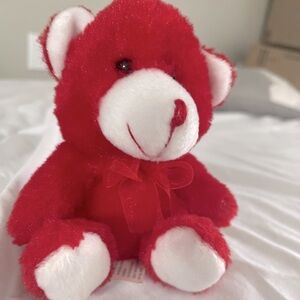 Stuff animal, red, in very good condition